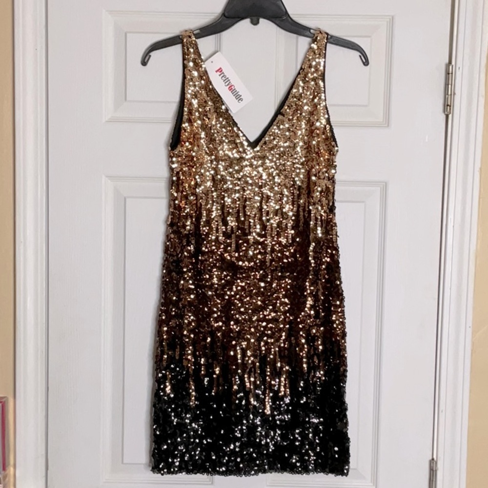 WOMEN SEQUENCE HOLIDAY MINI DRESS